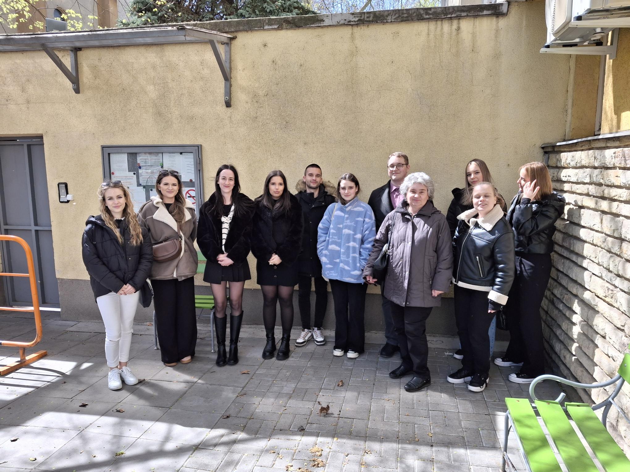 Intézménylátogatást a Budapesti Javítóintézet Szőlő utcai objektumába kép