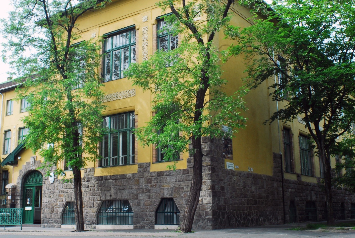 KRE- Állam- és Jogtudományi Kar főépülete